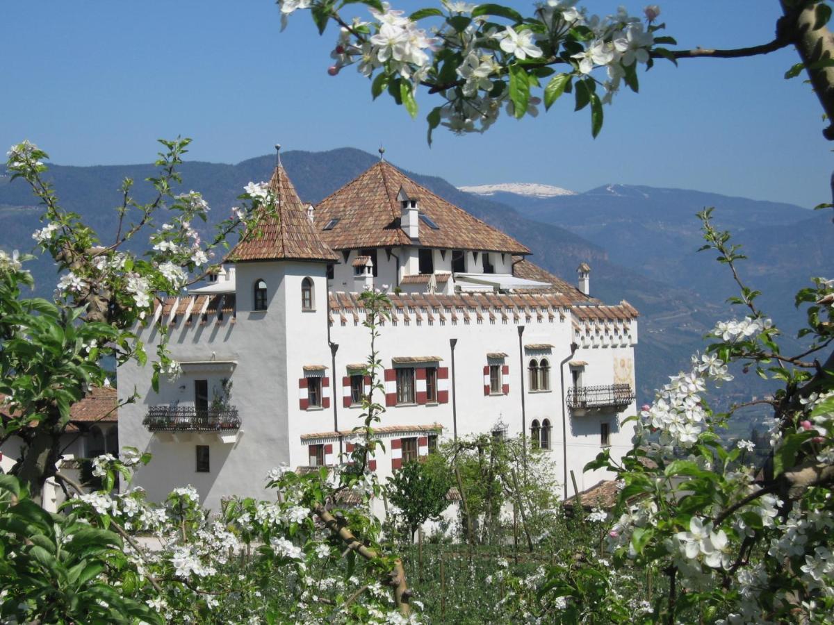 Apartments Schloss Paschbach Appiano Sulla Strada Del Vino Exterior foto