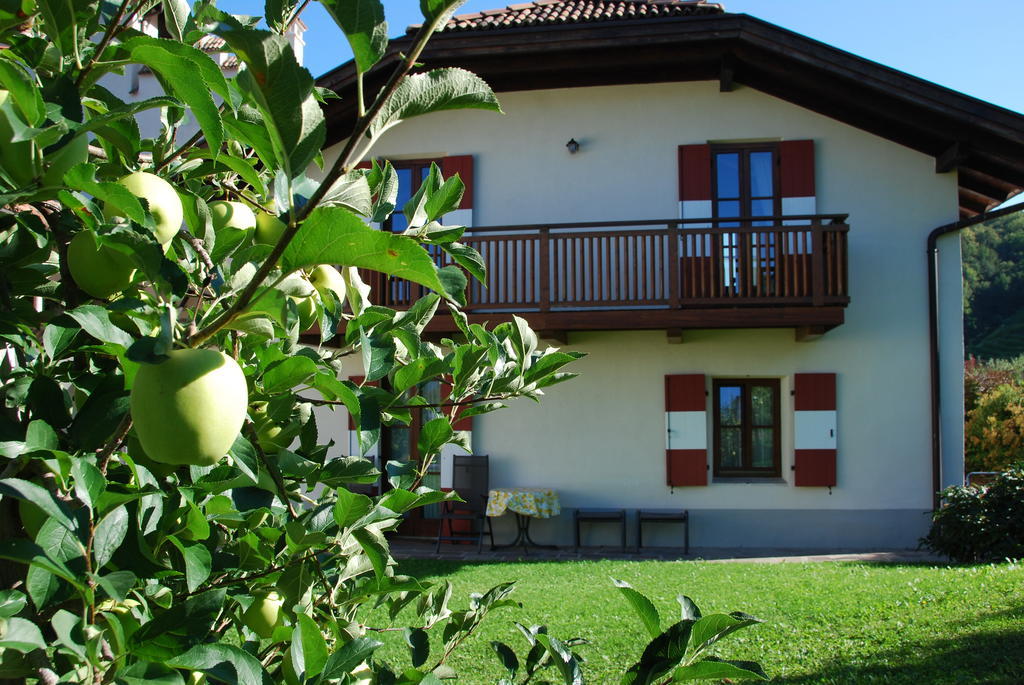 Apartments Schloss Paschbach Appiano Sulla Strada Del Vino Quarto foto